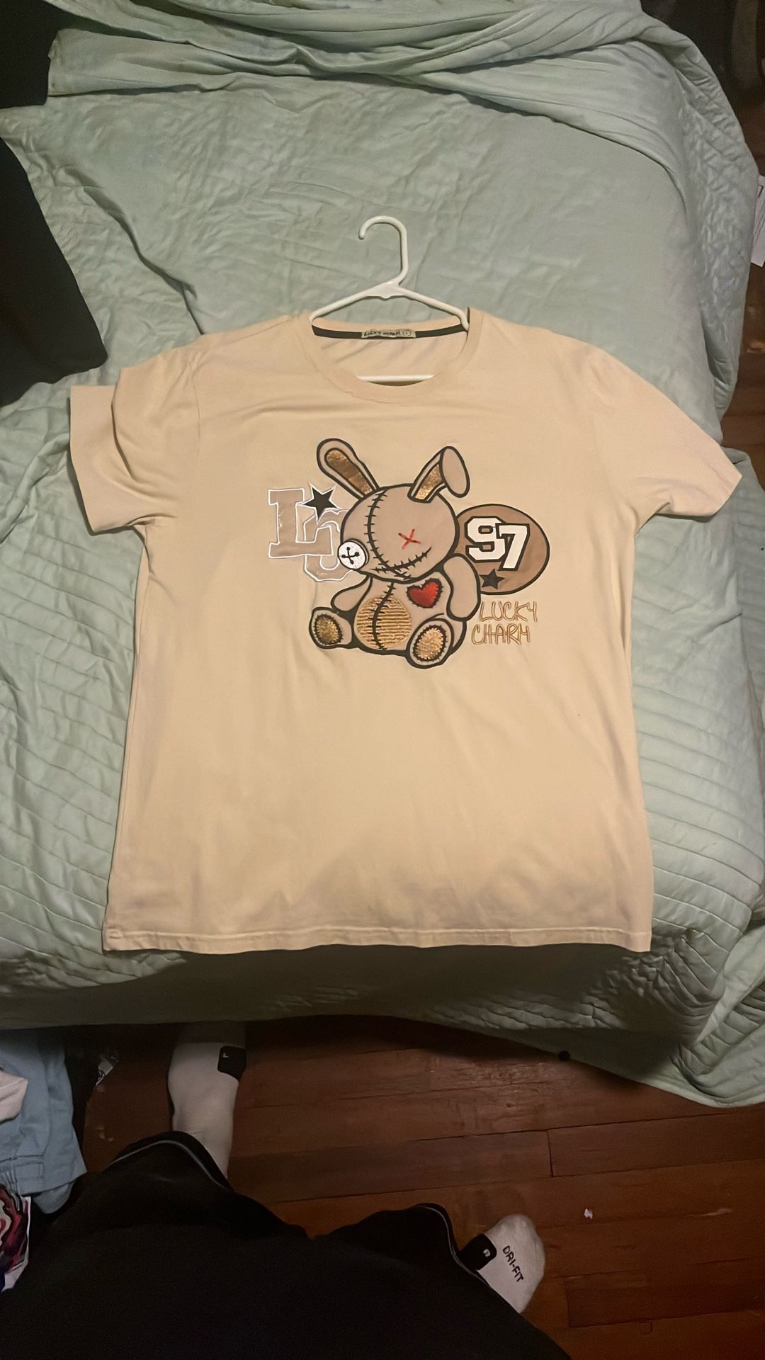 grapich tee