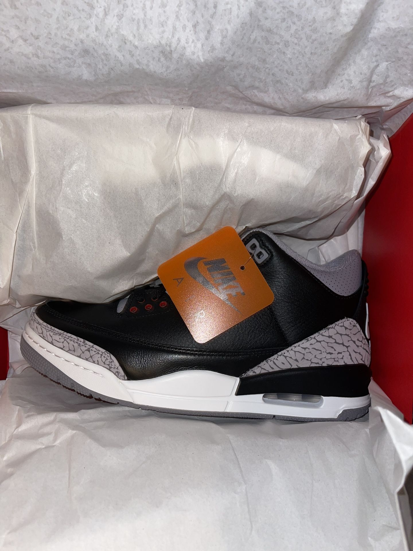 Air Jordan Black Cement OG Retro 3 Size 9