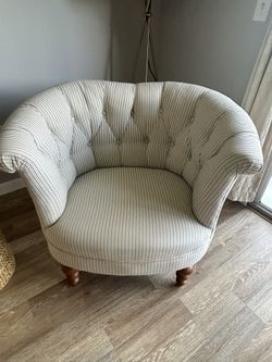 Accent Chair
