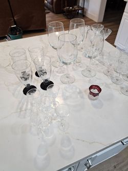 Vintage Stemware Collection – Wine Glasses, Etched Goblets & Champagne Coupes | 20 Pieces