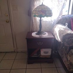 Tiffany Lamp And Night Stand For Both 65$