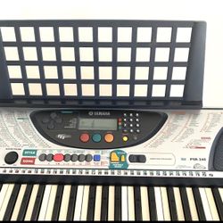 Good Yamaha Keyboard Piano.  PSR- 240 Electronic MIDI Synth With Adapter and Stand 