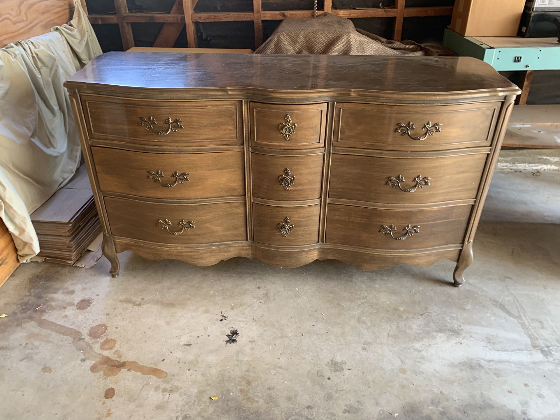 Vintage Solid Wood Dresser With Mirror