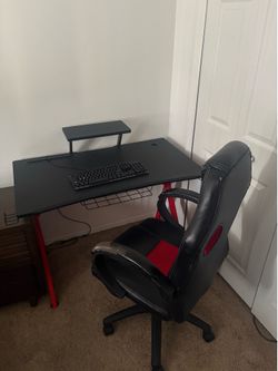 Mesa y silla gamer