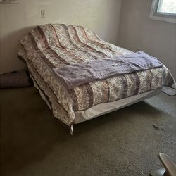 Full/Queen Bed + Mattress – Clean – Ready to Use