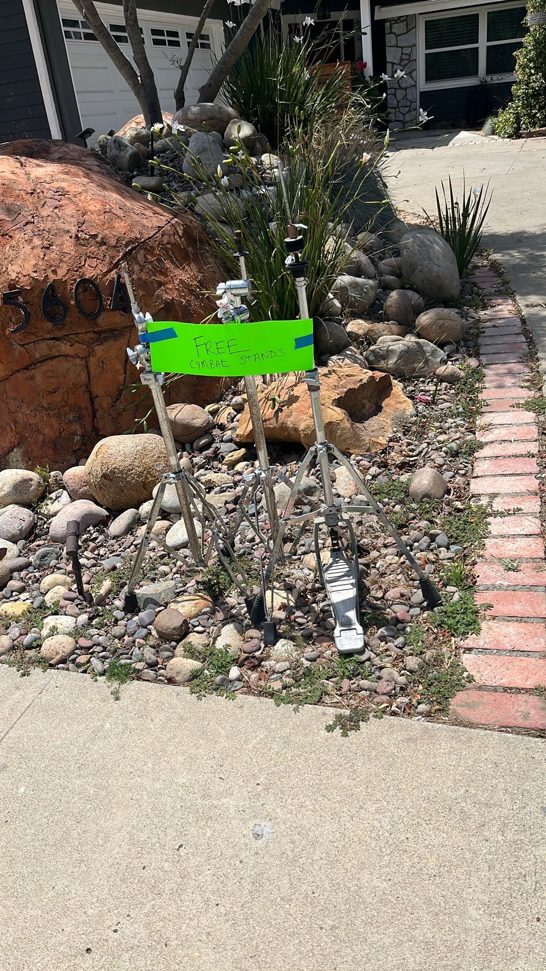 Free Cymbal Stands