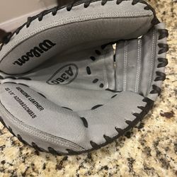 Youth Catcher Glove