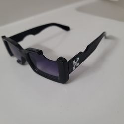 Off-white Shades