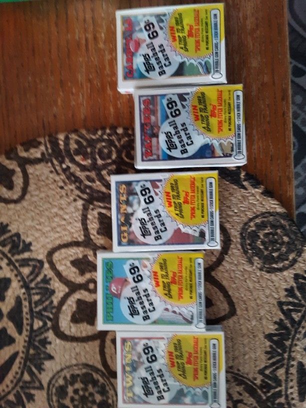 5 1988 Topps Baseball Cello packs 