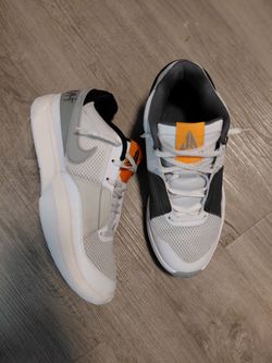 Nike Basketball Sneakers White Gray Orange
