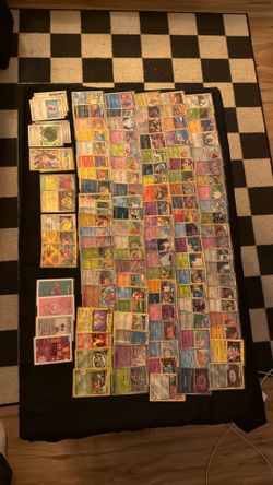 Pokemon cards lot