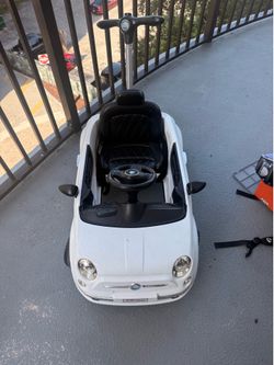 Kids fiat car
