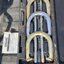 Spalding Horseshoe Set