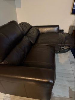 Brown Reclining Leather Sofa / Loveseat – 2 Seats – Pickup Only
