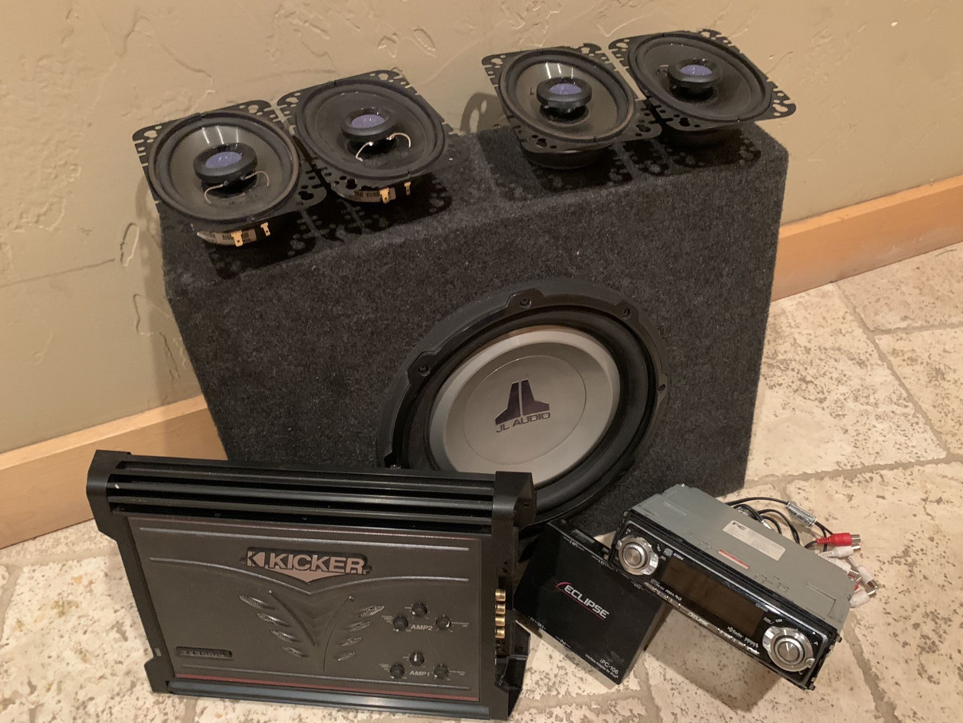 Complete Audio Setup w Subwoofer