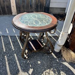 2 Tables
