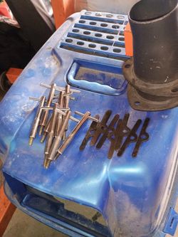 Motor Valve Covers T”s For A Small Block 350