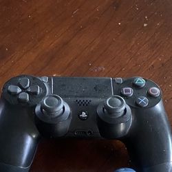 PS4 Controller 