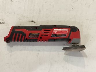 Milwaukee 2426-20 Multi-tool (Tool Only)