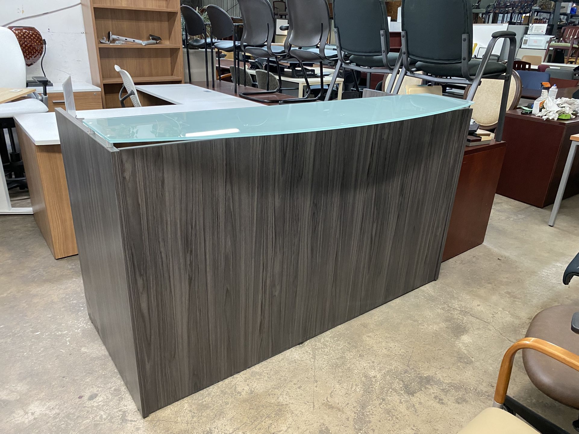 Reception desk