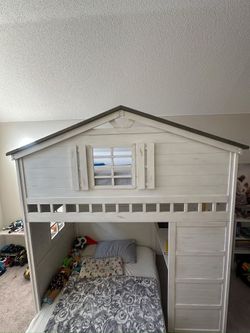 Kids Treehouse Bunk Bed with Stairs
