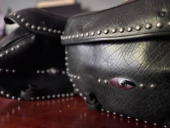 Harley-Davidson Motorcycle Saddlebag Set – Black Studded Leather Bags
