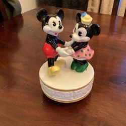 VTG WALT DISNEY PRODUCTIONs MICKEY MINNIE MOUSE 
