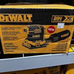 Dewalt 20 volt XR sheet sander 