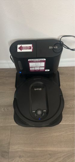 Shark Robot Vacuum with Self-Empty Base