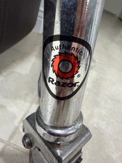 Razor scooter