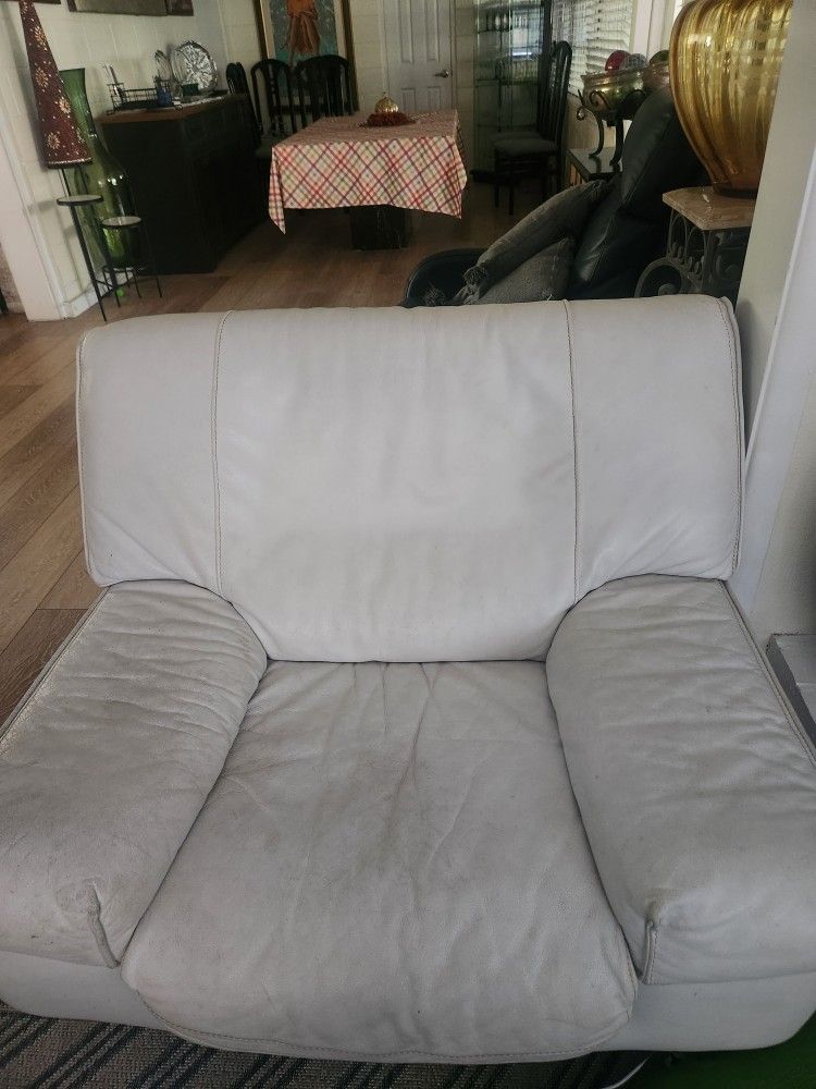 White Leathed Living Room Set