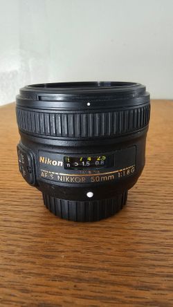 Nikon lens