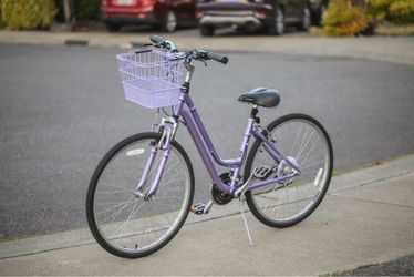 Purple Diamondback Vital Two Hybrid Bike Bicycle with Basket