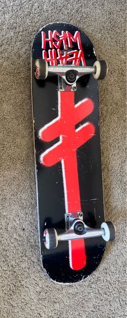 Skateboard
