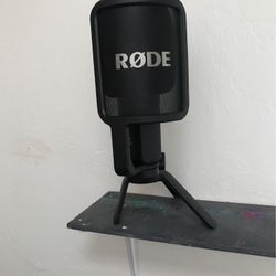NT-USB+- professional USB microphone that makes capturing studio-quality sound