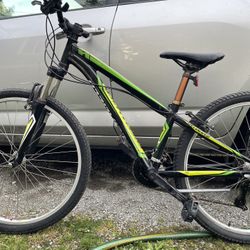  mountain bike
