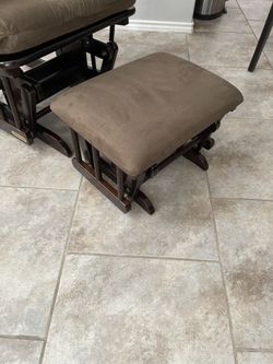 Shermag Espresso Bella Mocha Glider with lock Mechanism safety