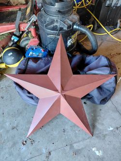 3 foot metal star Decor