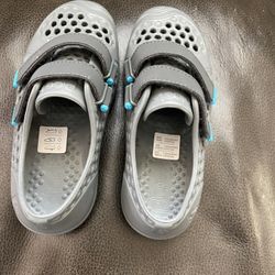 Plae Water Shoes