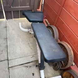 Adjustable Weight Bench 
