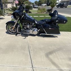 2017 Harley Davidson Street Glide Special