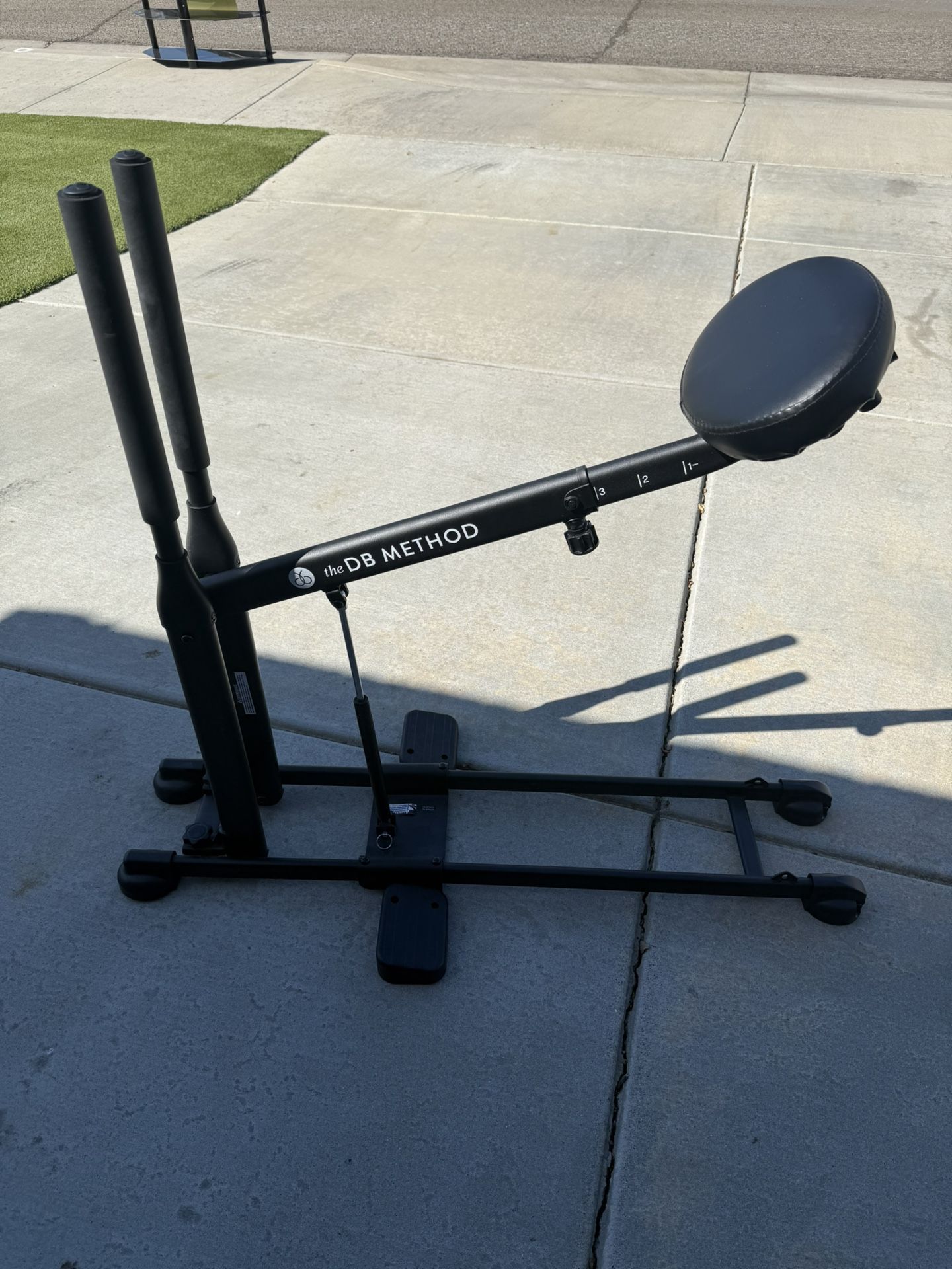 Glute Workout Squat Machine
