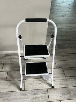 Kitchen Step Ladder