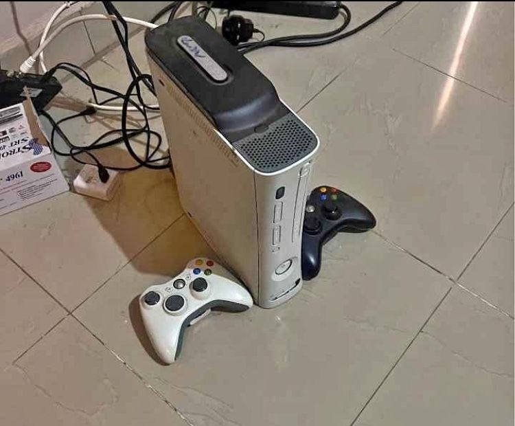 Xbox 360 Console