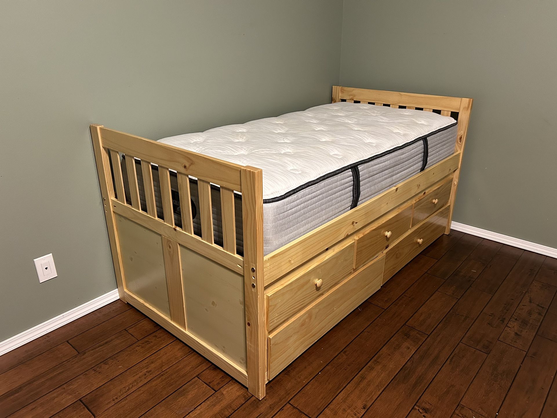 Twin Sized Bed With Trundle & Drawers
