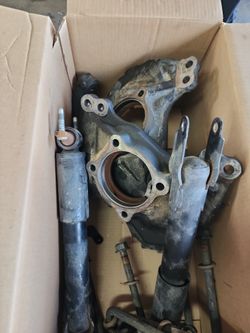 2017 Chevy 2500 HD 6.6 Spindles U Bolts And Shocks
