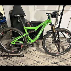 Full Suspension Mountain Bike
