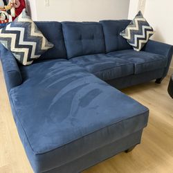 Sofa  Chaise & Accent Chair