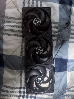 3x Arctic Fans