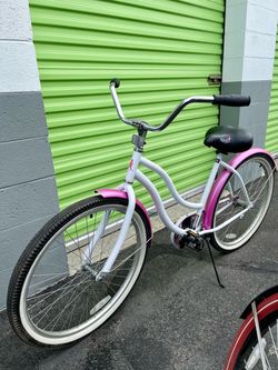 Women's Beach Cruiser Bicycle